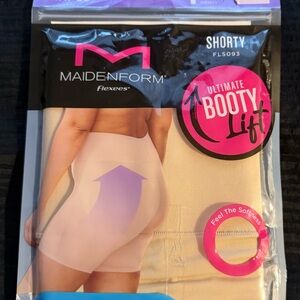 Maidenform Flexees Booty Lift Shorty in Apricot